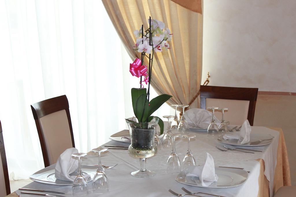 Agriturismo Al Passaggio Di Pirro Villa Miglionico Dış mekan fotoğraf